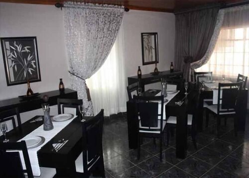 Masili Guesthouse & Conference, Забронировать Отель Сибаса Тхохояндоу