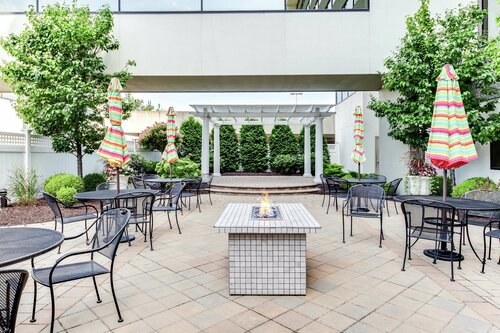 DoubleTree by Hilton Binghamton, Κράτηση Ξενοδοχείο Binghamton Πολιτεία Νέας Υόρκης