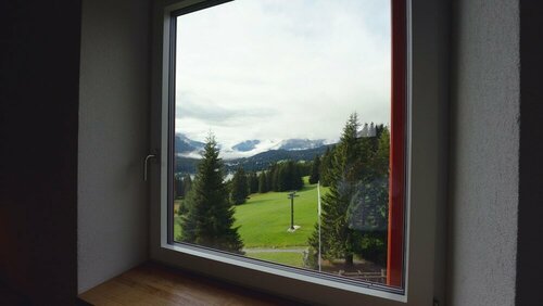 Youth Hostel Valbella-Lenzerheide, Book Hostel / Vandrerhjem Hostels i Grisons, Hostel / Vandrerhjem