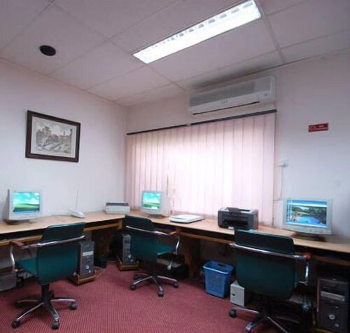 Rose wood Residence, Prenota Hotel Hotel a Gulshan con parcheggio, Parcheggio