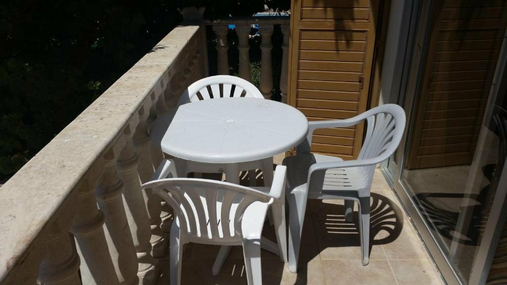 Kotzias Beach Apartments