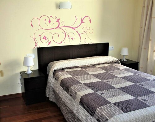 Happy Holidays Esterri d'Àneu, Забронировать Отель Эстерри-д'Анеу Pallars Sobirà