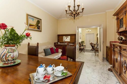 Please Rome - Guest House, Забронировать Гостевой дом Отели Рима с парковкой, рядом с Бальдо дельи Убальди, Парковка