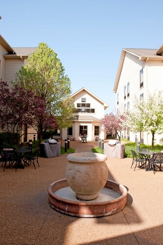 Courtyard by Marriott St Louis Chesterfield, Book Hotel Chesterfield Missouri