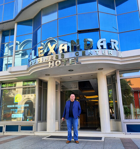 Hotel Alexandar Lux, Забронировать Отель Подгорица Община Подгорица, рядом с Мост на реке Рибница