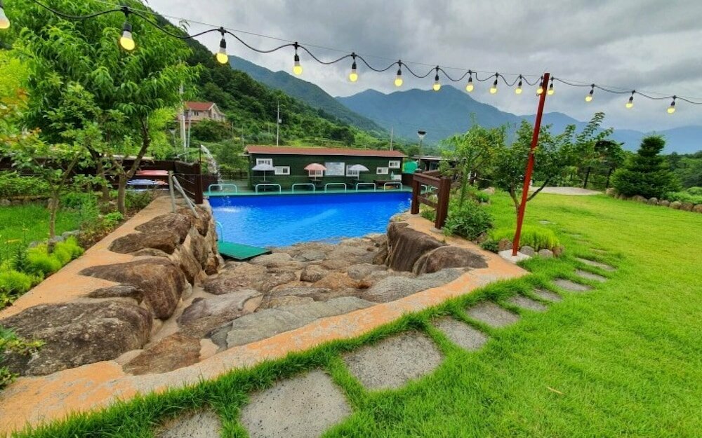 Hadong Sansuae Pension
