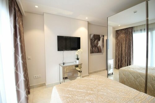 Mirage Residences - One Bedroom
