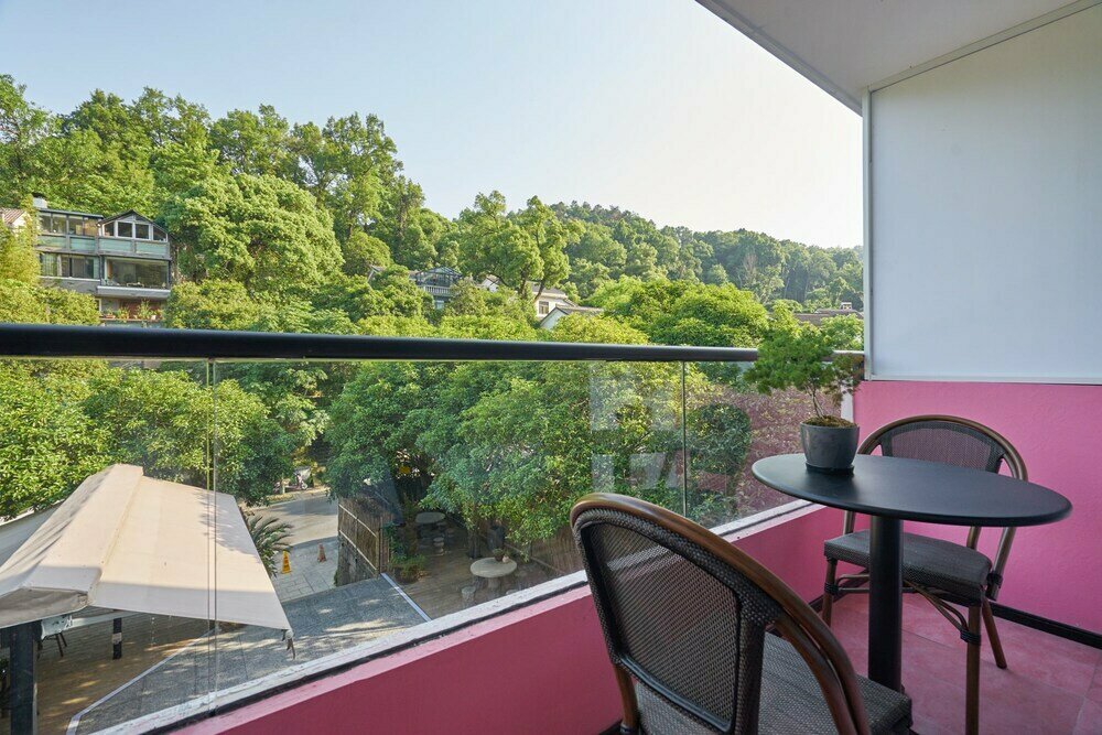Good wishes. Full Gui Mountain Residence