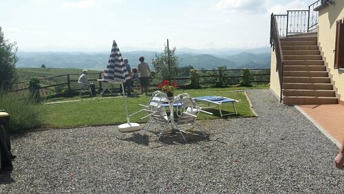 Agriturismo Cascina Aurora, Book Hotel Ferno hoteller med pool, Swimmingpool