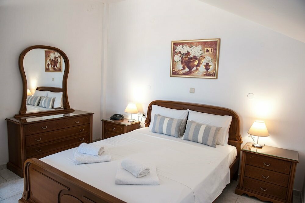 Golden Beach Hotel