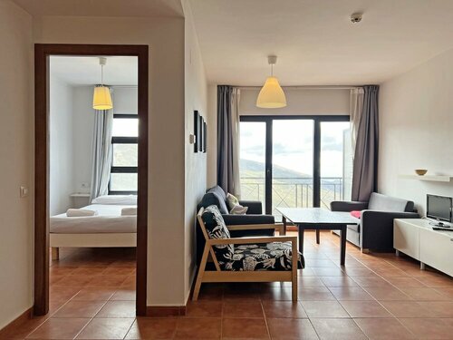 Vibrant Holiday Home in Sierra Nevada With Terrace, Забронировать Отель Отели Гранады 3 звезды, 3*