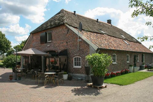 B&b Vakantie-Logeerboerderij De Martiene Plats Venray, Book Hotel Hotels in Limburg with a Pool, Swimming Pool