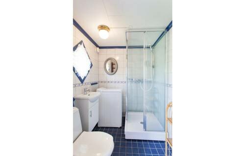 Holiday Home Klintehamn 10, Varaa Hotelli Klintehamn 