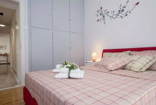 The Ideal Locale - A Sleek and Illuminated Space, Забронировать Отель Отели Каламата 3 звезды, 3*