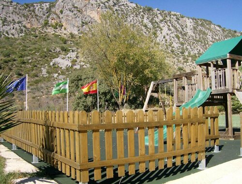 Hotel Rural Dehesilla, Забронировать Отель Бенаокас Sierra de Grazalema