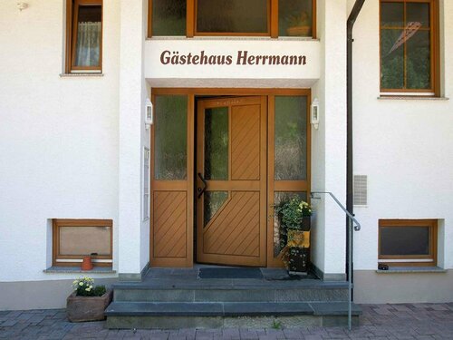 Gästehaus Herrmann, Забронировать Отель Бад-Риппольдзау-Шапбах Landkreis Karlsruhe