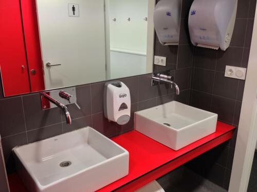 Hostel Casa Ibarrola, Забронировать Отель Недорогие отели Памплоны, недорогие