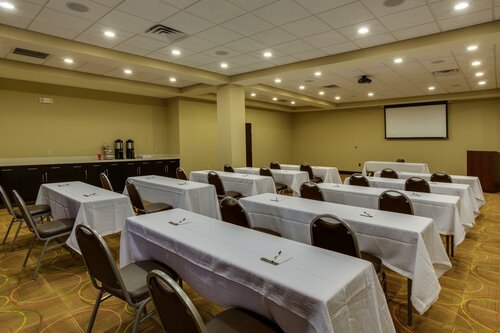 Staybridge Suites Atlanta Airport by IHG, Rezervați Hotel Atlanta Georgia