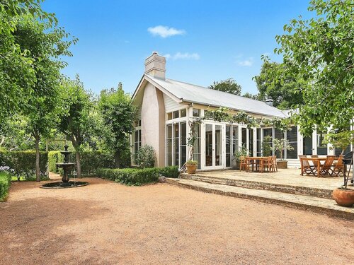 Broughton Mill Farm Guesthouse, Забронировать Фермерский дом Берри South Coast, рядом с Здание суда Берри