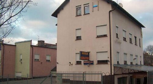 Hotelik Senator - Adults Only, Varaa Hotelli Zielona Góra Lubuskie