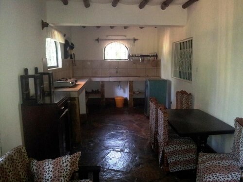 Dream of Africa Cottages Kanamai, Забронировать Дом для отпуска Недорогие отели Мтвапа, недорогие