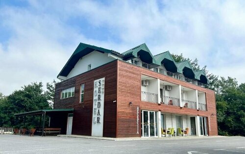 Hotel Serdar, Varaa Hotelli Mojkovac Mojkovac County