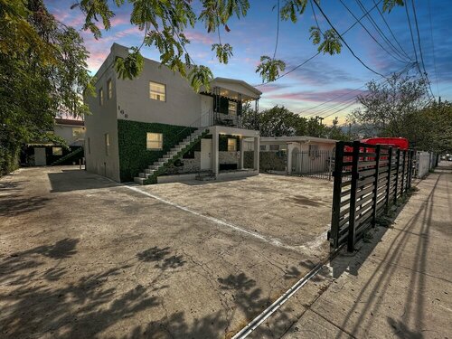 6 to 42 Guests 6 Kitchens Comfort Retreat Heart Wynwood, Забронировать Апартаменты/квартира Wynwood Art District Майами