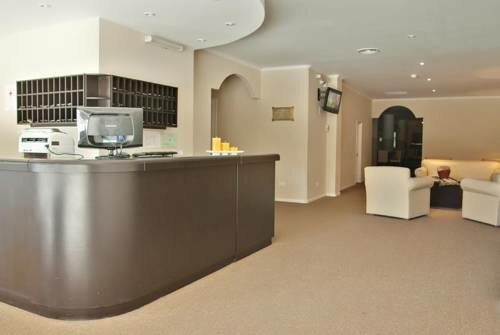 Hotel Avenida del Mar, Забронировать Отель Ла-Перла 