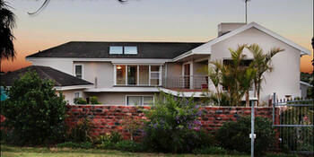 Chez Paris, Book Hotel Hoteller i Eastern Cape med parkering, Parkering