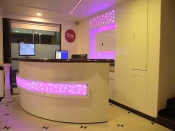 OYO Rooms Near Station Gulambaba Road 2, Забронировать Отель Сурат штат Гуджарат