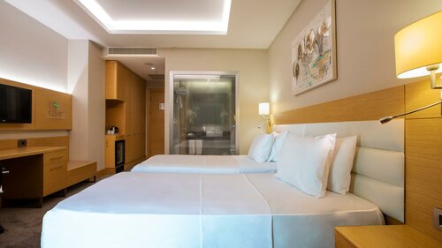 Holiday Inn Ankara - Cukurambar by IHG, Boek Hotel Chunky Ankara