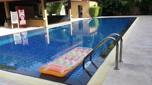 Naiyang Beach Hotel SHA Plus, Забронировать Отель Отели Най-Янг-Бич с бассейном, рядом с Национальный парк Сиринат, Бассейн