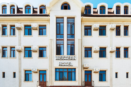 Western Suites, Забронировать Отель Отели Ташкента с парковкой, Парковка