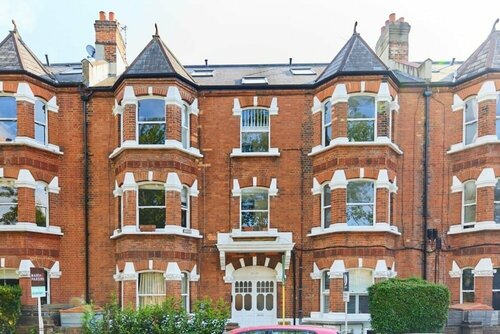 The Elmfield Road Wonder - Dazzling 2Bdr Flat, Забронировать Отель Лондон Большой Лондон