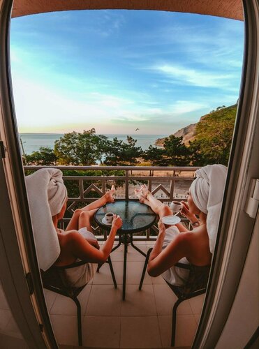 Villa Roza Guest House, Boek Pension Hotels in Crimea met parkeren, Parkeren