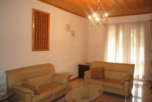 Hotel Georgia, Забронировать Отель Airport Residential Area Аккра, рядом с Marina Mall