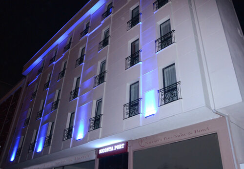 Niconya Port Suite&Hotel, Забронировать Отель Отели Стамбула с парковкой, рядом с Енибосна, Парковка