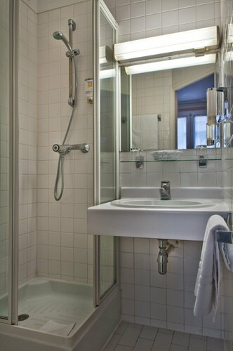 Hotel Murat, Забронировать Отель 16-й округ: Пасси Париж, рядом с Шардон Лагаш