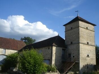 La Grande Vesvre, Prenota Hotel Gigny Yonne