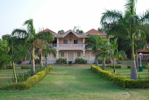 Kishkinda Heritage Resort, Забронировать Курортный отель Отели Хоспет по системе «всё включено», Всё включено