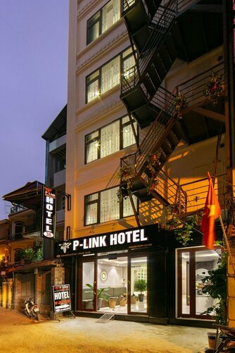 P-Link Home & Hotel, Забронировать Отель Отели Кау Гиай с парковкой, Парковка