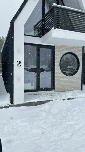Shale Hvoya, Book Chalet Terskol 
