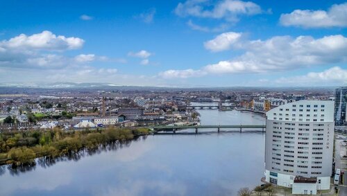 Clayton Hotel Limerick, Забронировать Отель Отели Лимерика с парковкой, рядом с LIT Millennium Theatre, Парковка