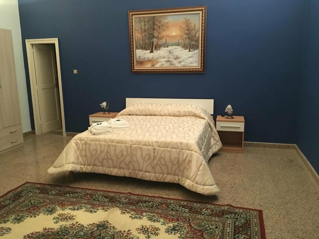 Bed & Breakfast Opera
