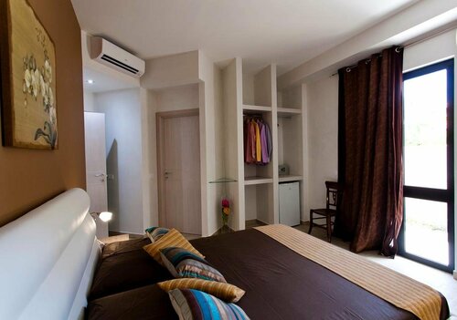 B&B Shining, Забронировать Отель «постель и завтрак» Отели Авола 3 звезды, 3*