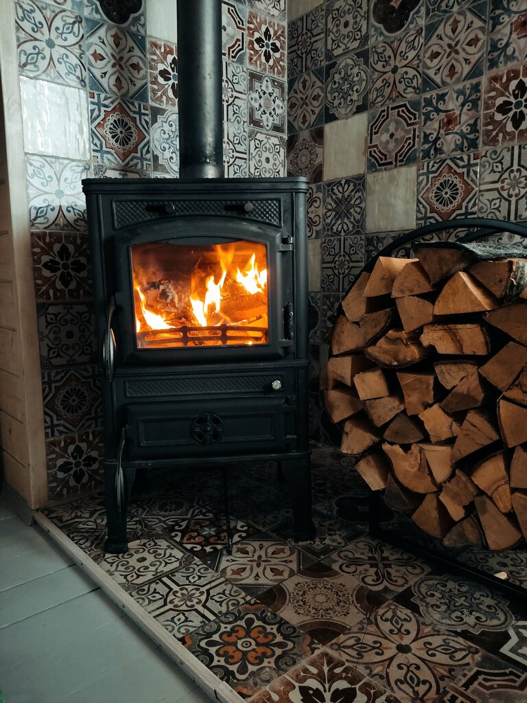 Домик в лесу.76