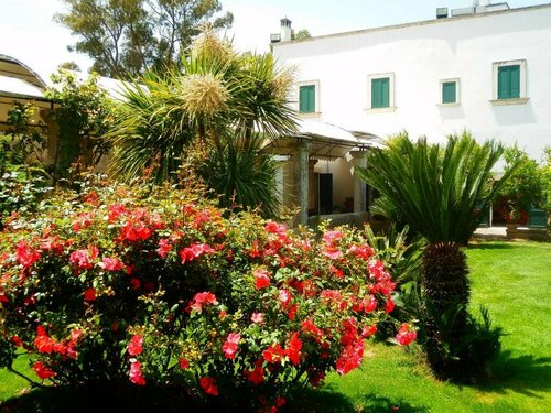 Parco degli Aranci, Брондау Таңертеңгі аспен бірге түндеу Cutrofiano Salento