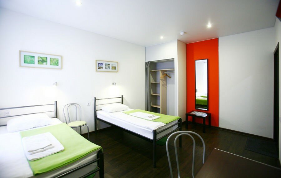People Business Novinsky Hotel