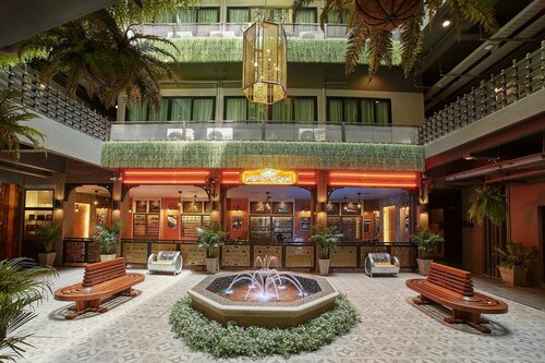 W22 by Burasari, Rezervați Hotel Pom Prap Sattru Phai Bangkok