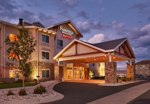 Fairfield Inn and Suites by Marriott Laramie, Забронировать Отель Ларами Вайоминг